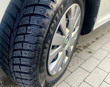 Сірий Шкода Октавія, об'ємом двигуна 1.6 л та пробігом 246 тис. км за 4500 $, фото 9 на Automoto.ua