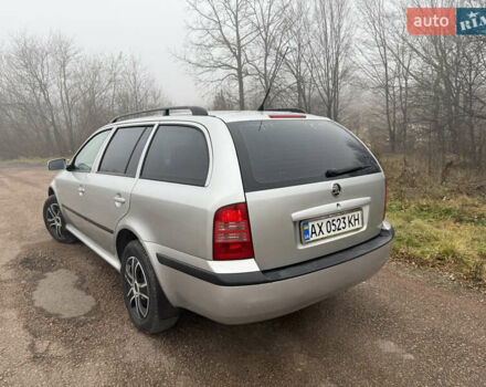 Серый Шкода Октавия, объемом двигателя 1.6 л и пробегом 310 тыс. км за 3850 $, фото 4 на Automoto.ua