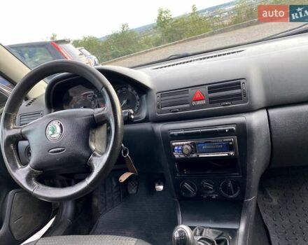 Серый Шкода Октавия, объемом двигателя 1.6 л и пробегом 284 тыс. км за 5500 $, фото 16 на Automoto.ua