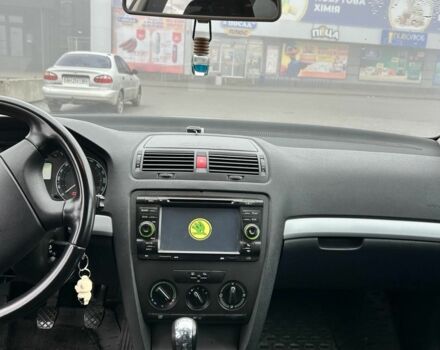 Сірий Шкода Октавія, об'ємом двигуна 1.6 л та пробігом 259 тис. км за 5900 $, фото 5 на Automoto.ua