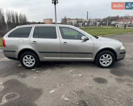 Сірий Шкода Октавія, об'ємом двигуна 2 л та пробігом 208 тис. км за 5600 $, фото 5 на Automoto.ua