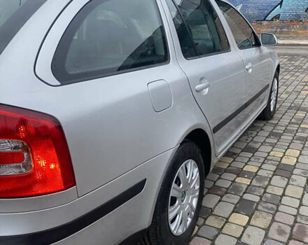 Серый Шкода Октавия, объемом двигателя 1.6 л и пробегом 206 тыс. км за 6450 $, фото 5 на Automoto.ua