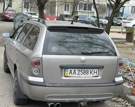 Серый Шкода Октавия, объемом двигателя 1.8 л и пробегом 251 тыс. км за 6500 $, фото 1 на Automoto.ua