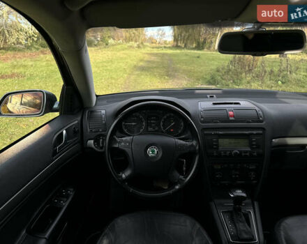 Шкода Октавия 2007 в Самборе на Automoto.ua Серый Шкода Октавия, объемом двигателя 2 л и пробегом 163 тыс. км за 8300 $, фото 74 на Automoto.ua