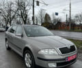 Серый Шкода Октавия, объемом двигателя 1.6 л и пробегом 230 тыс. км за 7500 $, фото 7 на Automoto.ua