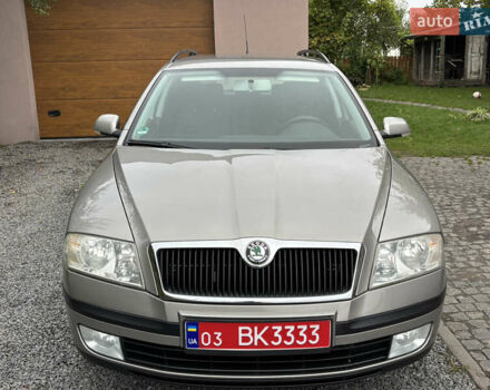 Сірий Шкода Октавія, об'ємом двигуна 1.6 л та пробігом 245 тис. км за 5750 $, фото 5 на Automoto.ua