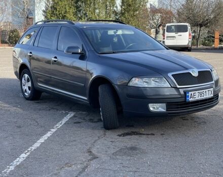 Серый Шкода Октавия, объемом двигателя 1.6 л и пробегом 239 тыс. км за 5700 $, фото 1 на Automoto.ua