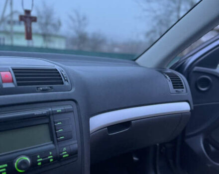 Серый Шкода Октавия, объемом двигателя 1.6 л и пробегом 270 тыс. км за 5750 $, фото 21 на Automoto.ua