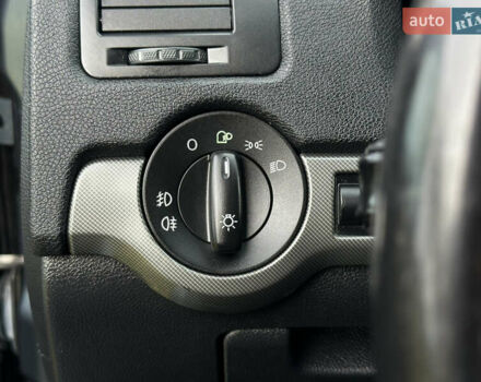 Шкода Октавия 2007 в Самборе на Automoto.ua Серый Шкода Октавия, объемом двигателя 2 л и пробегом 163 тыс. км за 8300 $, фото 36 на Automoto.ua
