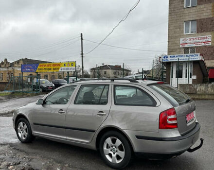 Серый Шкода Октавия, объемом двигателя 1.6 л и пробегом 230 тыс. км за 7500 $, фото 2 на Automoto.ua