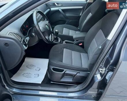 Сірий Шкода Октавія, об'ємом двигуна 1.6 л та пробігом 187 тис. км за 7600 $, фото 8 на Automoto.ua