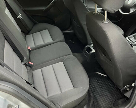 Сірий Шкода Октавія, об'ємом двигуна 0 л та пробігом 250 тис. км за 4999 $, фото 36 на Automoto.ua