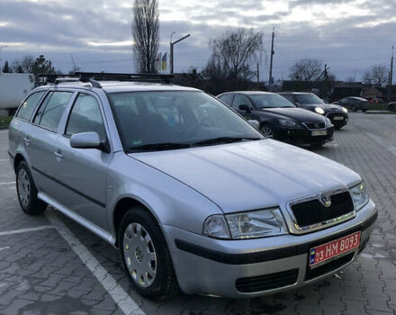 Серый Шкода Октавия, объемом двигателя 1.6 л и пробегом 258 тыс. км за 5500 $, фото 2 на Automoto.ua