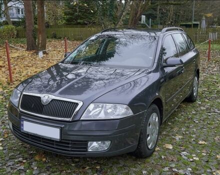 Сірий Шкода Октавія, об'ємом двигуна 2 л та пробігом 315 тис. км за 4800 $, фото 2 на Automoto.ua