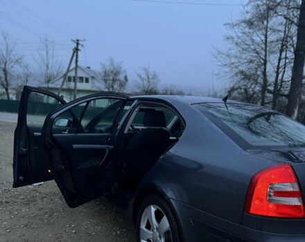 Серый Шкода Октавия, объемом двигателя 1.6 л и пробегом 270 тыс. км за 5750 $, фото 11 на Automoto.ua