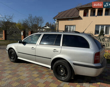 Серый Шкода Октавия, объемом двигателя 1.6 л и пробегом 310 тыс. км за 4350 $, фото 2 на Automoto.ua