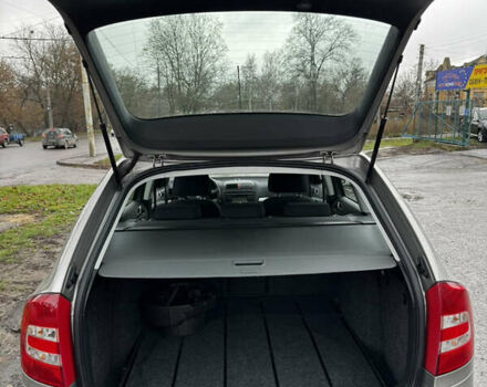 Серый Шкода Октавия, объемом двигателя 1.6 л и пробегом 230 тыс. км за 7500 $, фото 15 на Automoto.ua