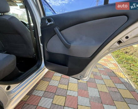 Серый Шкода Октавия, объемом двигателя 1.6 л и пробегом 310 тыс. км за 4350 $, фото 14 на Automoto.ua