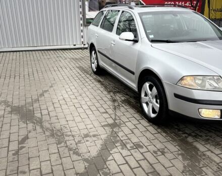 Серый Шкода Октавия, объемом двигателя 1.9 л и пробегом 332 тыс. км за 2850 $, фото 3 на Automoto.ua