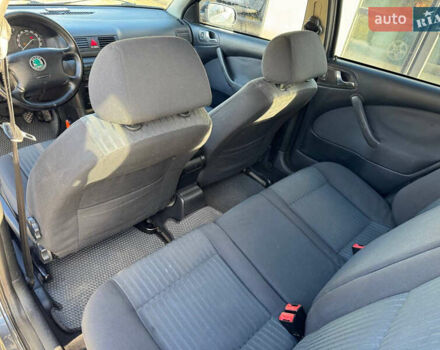 Сірий Шкода Октавія, об'ємом двигуна 1.6 л та пробігом 335 тис. км за 5400 $, фото 10 на Automoto.ua