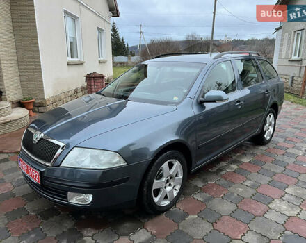 Сірий Шкода Октавія, об'ємом двигуна 1.6 л та пробігом 180 тис. км за 5999 $, фото 1 на Automoto.ua