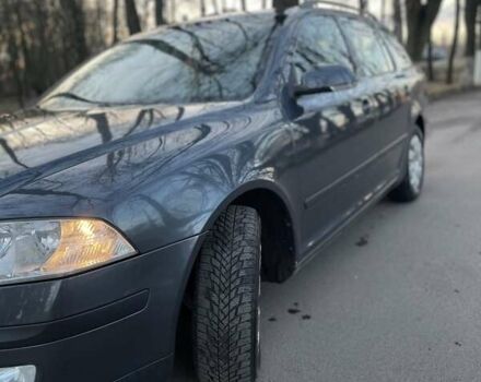 Сірий Шкода Октавія, об'ємом двигуна 2 л та пробігом 190 тис. км за 8800 $, фото 4 на Automoto.ua