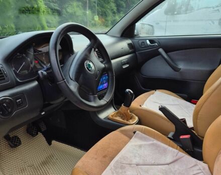 Серый Шкода Октавия, объемом двигателя 1.6 л и пробегом 306 тыс. км за 3500 $, фото 4 на Automoto.ua