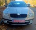 Сірий Шкода Октавія, об'ємом двигуна 1.6 л та пробігом 221 тис. км за 5850 $, фото 1 на Automoto.ua