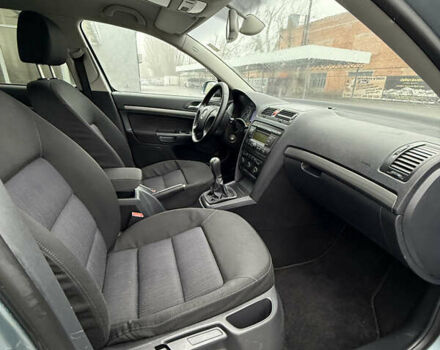 Сірий Шкода Октавія, об'ємом двигуна 1.6 л та пробігом 260 тис. км за 5999 $, фото 42 на Automoto.ua