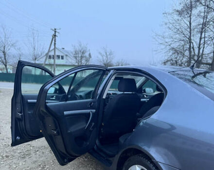 Серый Шкода Октавия, объемом двигателя 1.6 л и пробегом 270 тыс. км за 5750 $, фото 9 на Automoto.ua