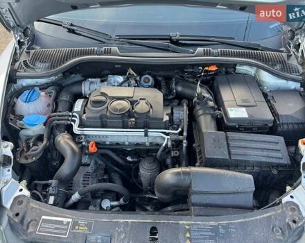 Сірий Шкода Октавія, об'ємом двигуна 2 л та пробігом 242 тис. км за 7400 $, фото 7 на Automoto.ua