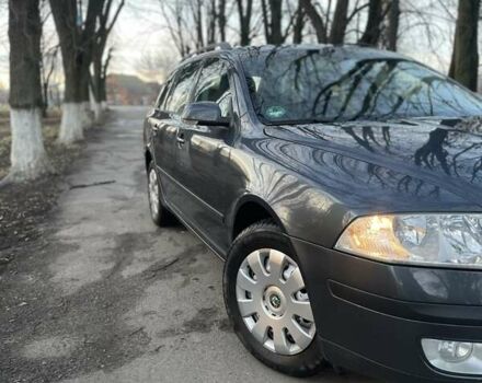 Сірий Шкода Октавія, об'ємом двигуна 2 л та пробігом 190 тис. км за 8800 $, фото 3 на Automoto.ua