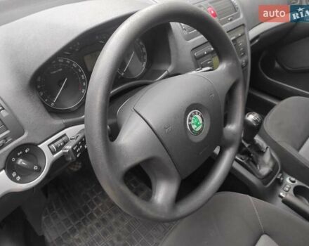 Сірий Шкода Октавія, об'ємом двигуна 1.6 л та пробігом 280 тис. км за 5500 $, фото 7 на Automoto.ua