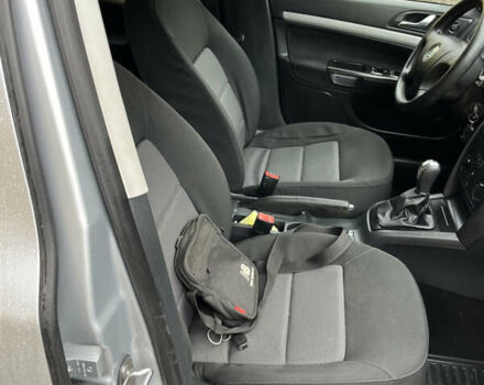 Сірий Шкода Октавія, об'ємом двигуна 0 л та пробігом 250 тис. км за 4999 $, фото 29 на Automoto.ua