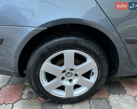 Сірий Шкода Октавія, об'ємом двигуна 1.6 л та пробігом 180 тис. км за 5999 $, фото 21 на Automoto.ua