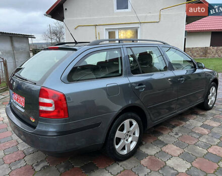 Сірий Шкода Октавія, об'ємом двигуна 1.6 л та пробігом 180 тис. км за 5999 $, фото 9 на Automoto.ua