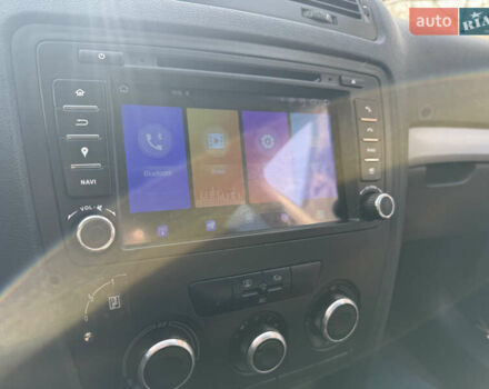 Сірий Шкода Октавія, об'ємом двигуна 1.6 л та пробігом 256 тис. км за 6200 $, фото 19 на Automoto.ua