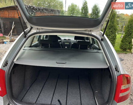 Сірий Шкода Октавія, об'ємом двигуна 0 л та пробігом 250 тис. км за 4999 $, фото 40 на Automoto.ua