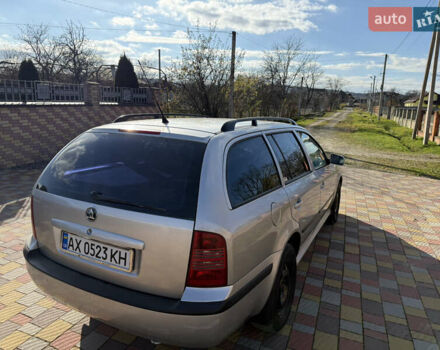 Серый Шкода Октавия, объемом двигателя 1.6 л и пробегом 310 тыс. км за 4350 $, фото 4 на Automoto.ua