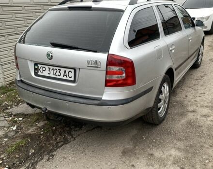 Сірий Шкода Октавія, об'ємом двигуна 2 л та пробігом 205 тис. км за 7200 $, фото 2 на Automoto.ua