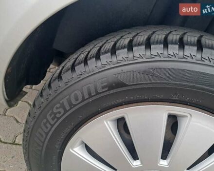 Сірий Шкода Октавія, об'ємом двигуна 1.6 л та пробігом 198 тис. км за 5400 $, фото 45 на Automoto.ua