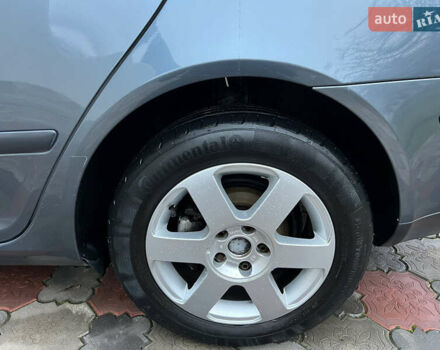 Сірий Шкода Октавія, об'ємом двигуна 1.6 л та пробігом 180 тис. км за 5999 $, фото 16 на Automoto.ua