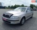 Серый Шкода Октавия, объемом двигателя 1.6 л и пробегом 201 тыс. км за 5700 $, фото 1 на Automoto.ua