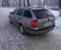 Серый Шкода Октавия, объемом двигателя 1.6 л и пробегом 265 тыс. км за 5500 $, фото 2 на Automoto.ua