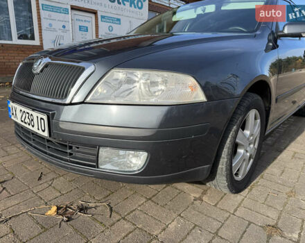 Сірий Шкода Октавія, об'ємом двигуна 1.6 л та пробігом 256 тис. км за 6200 $, фото 1 на Automoto.ua