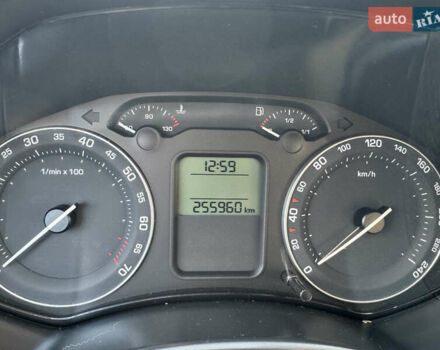 Сірий Шкода Октавія, об'ємом двигуна 1.6 л та пробігом 256 тис. км за 6200 $, фото 21 на Automoto.ua