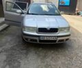 Серый Шкода Октавия, объемом двигателя 1.6 л и пробегом 275 тыс. км за 5300 $, фото 1 на Automoto.ua