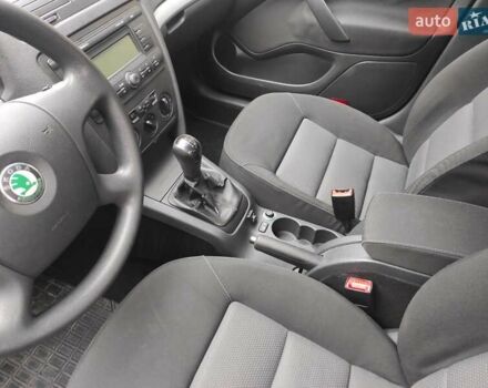 Сірий Шкода Октавія, об'ємом двигуна 1.6 л та пробігом 280 тис. км за 5500 $, фото 9 на Automoto.ua