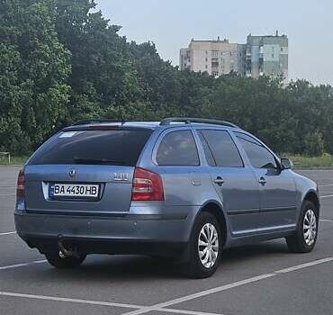 Серый Шкода Октавия, объемом двигателя 1.6 л и пробегом 210 тыс. км за 5600 $, фото 9 на Automoto.ua