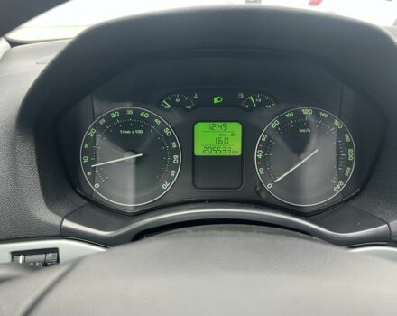 Сірий Шкода Октавія, об'ємом двигуна 1.6 л та пробігом 205 тис. км за 8500 $, фото 7 на Automoto.ua